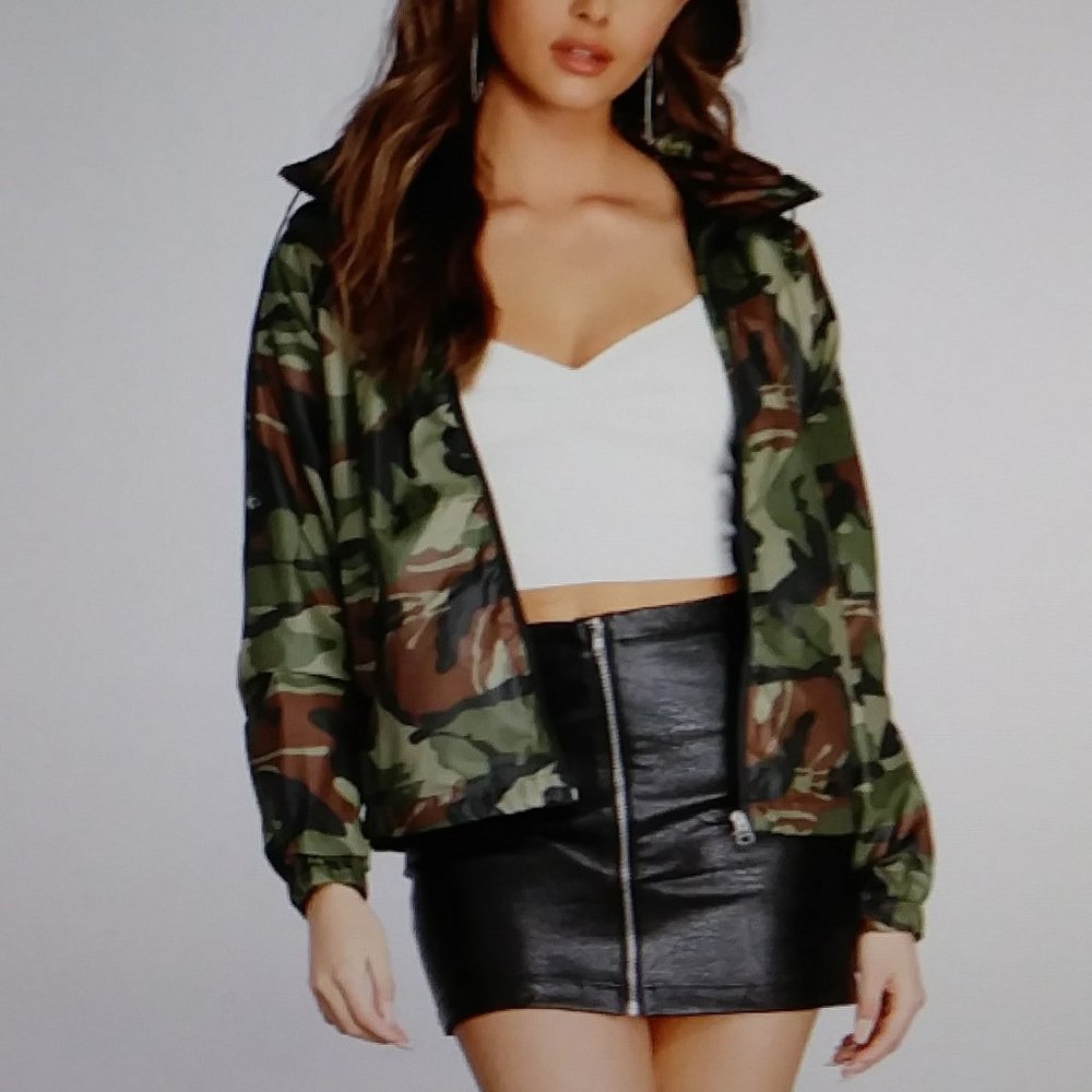 Camouflage Zip-up Wind Breaker with Hood by Miss London